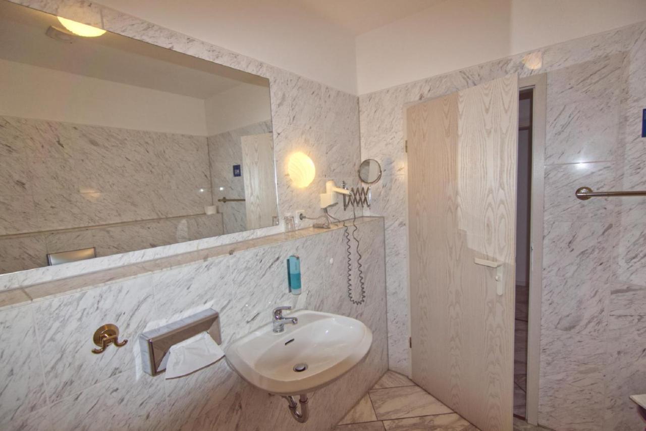 Hotel Saechsischer Hof Scheibenberg Ngoại thất bức ảnh