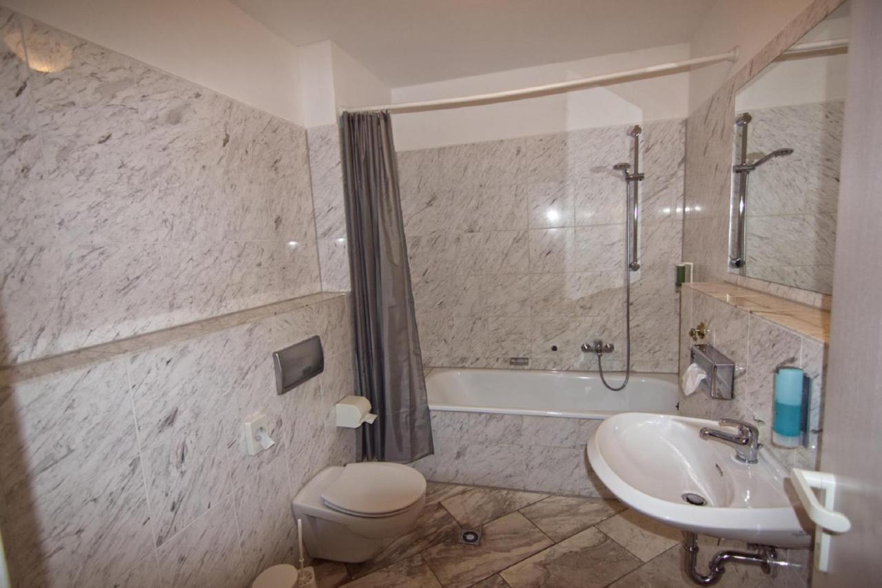 Hotel Saechsischer Hof Scheibenberg Ngoại thất bức ảnh